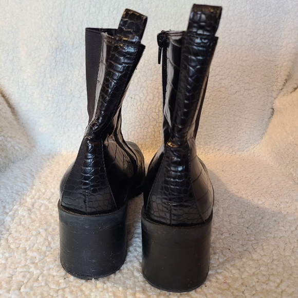 Bleecker & Bond - Rita - Croc print booties - Picture 6 of 11